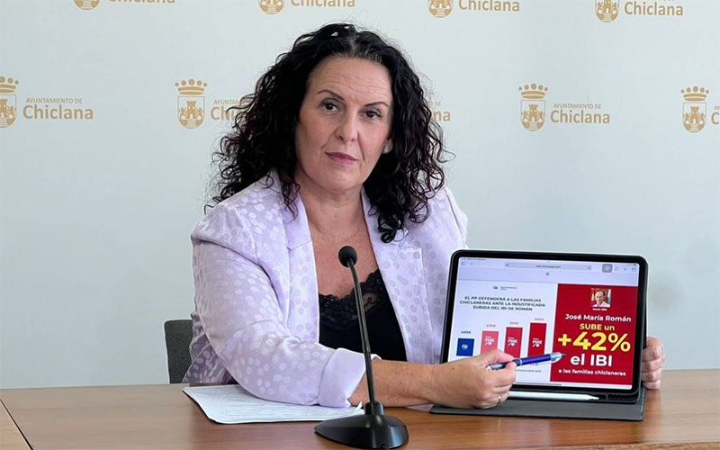 Hita (PP) acusa a Román de “engañar” a sus electores: “ha subido el IBI en Chiclana un 42%”