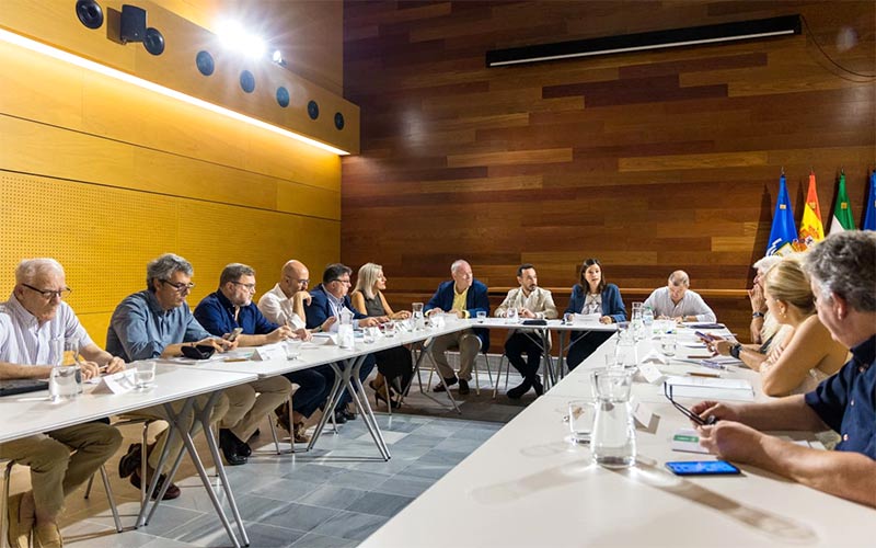 La Isla pasará de un obsoleto reglamento de Participación Ciudadana a una ordenanza “a la vanguardia” que otorga a los vecinos más poder