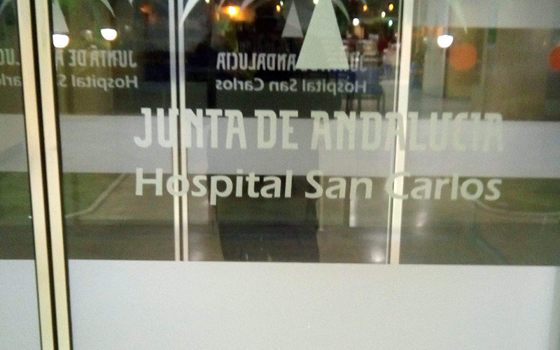 El servicio de Admisión de Urgencias del Hospital de San Carlos está “bajo mínimos”