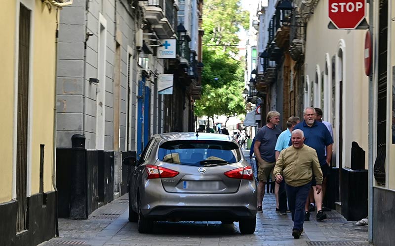 Adelante Izquierda Gaditana quiere ver esos informes técnicos en los que se apoya el equipo de Gobierno del PP para reabrir Veedor al tráfico
