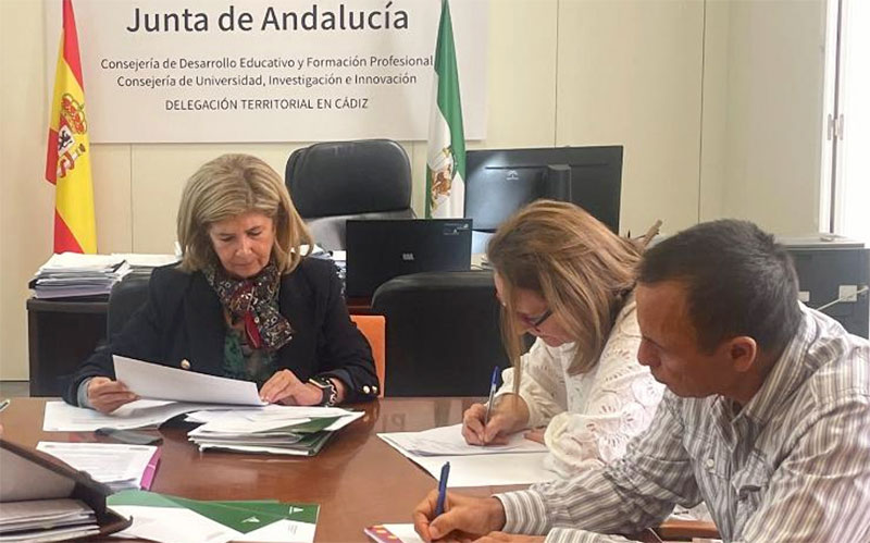 La Junta señala “aspectos jurídicos” para sortear su responsabilidad en el arreglo de los colegios de Puerto Real dañados por la borrasca Bernard