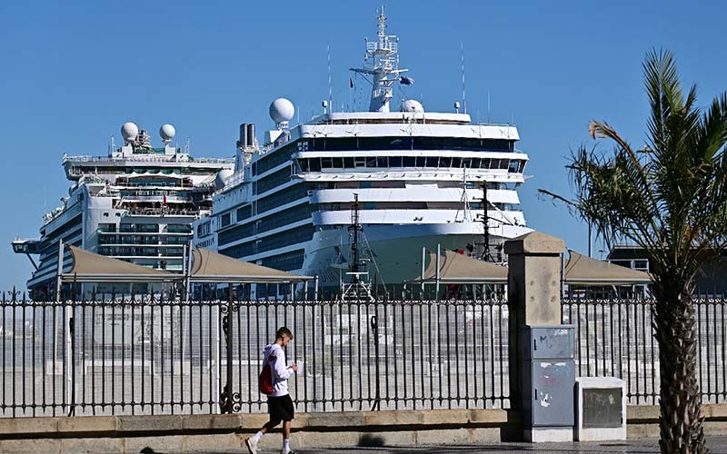 El Puerto de Cádiz supera por primera vez el medio millón de cruceristas en el mismo año y espera cerrar 2023 batiendo su récord de escalas
