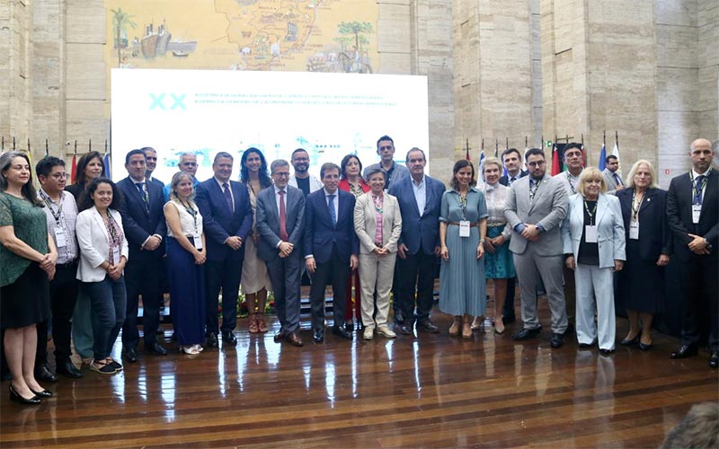 Cádiz está presente en Brasil en la Asamblea General de la Unión de Ciudades Capitales Iberoamericanas, y Bruno García sale con ‘cargo’