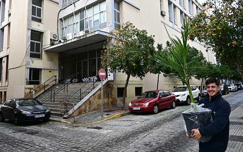 Adjudicada la obra que rescatará la antigua ESI de Cádiz convirtiéndola en una residencia de estudiantes y nuevo espacio cultural de la UCA