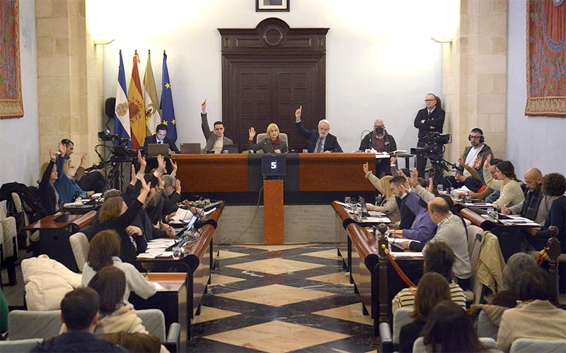 Jerez da luz verde a su ordenanza frente a la sequía con multas de hasta 3.000 euros