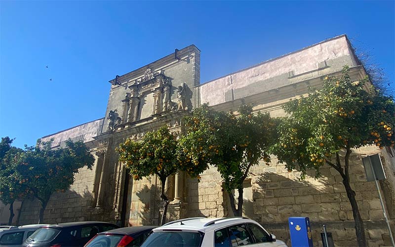 Adjudicadas las obras que buscan frenar el deterioro del ruinoso Palacio Riquelme