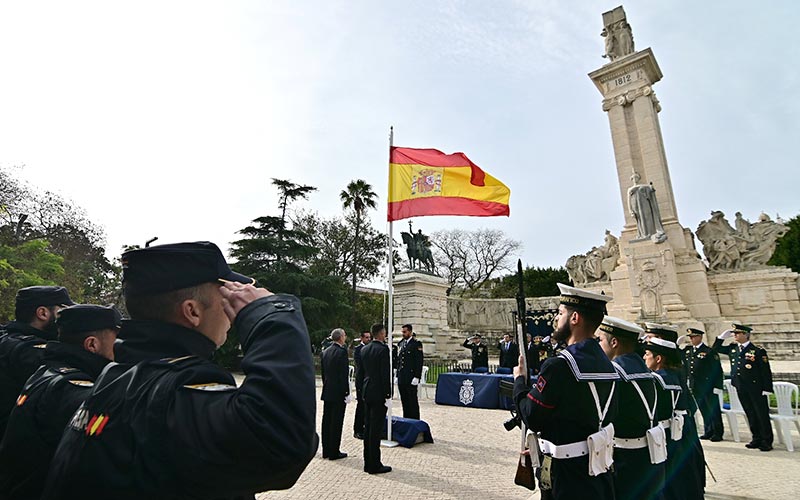 El bicentenario de la Policía Nacional también se festeja en Cádiz: orgullosa de ser “una de las instituciones mejor valoradas y más respetadas”