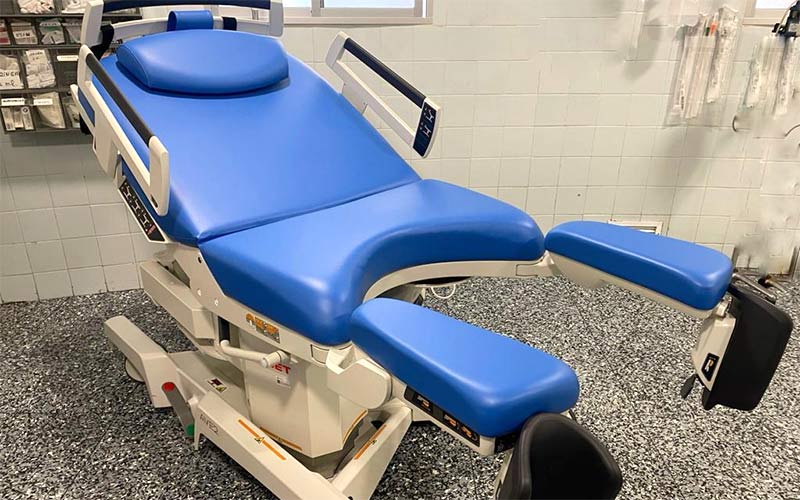 El Hospital de Jerez adquiere una innovadora cama para mejorar la “experiencia” del parto