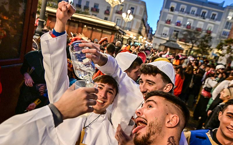 “El Ayuntamiento debe reconocer que se le ha ido de las manos el Carnaval; los gaditanos somos expulsados por el turismo de borrachera”