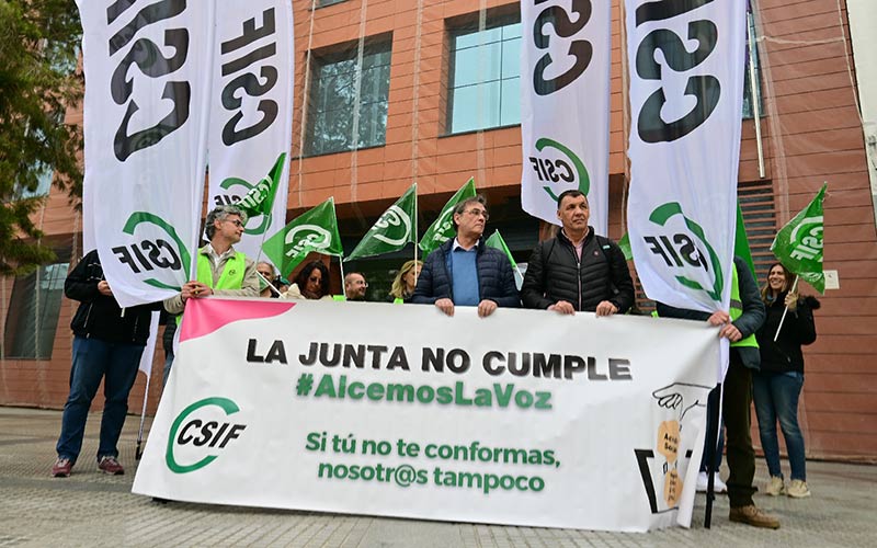 CSIF vuelve a exigir a la Junta de Moreno Bonilla que devuelva las pagas extra a sus empleados públicos, pendientes desde que las eliminó Rajoy