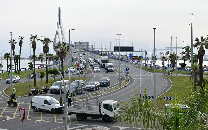 “Normalidad” en la primera mañana sin puente Carranza: “los atascos en el segundo puente no han superado los quince minutos en hora punta”