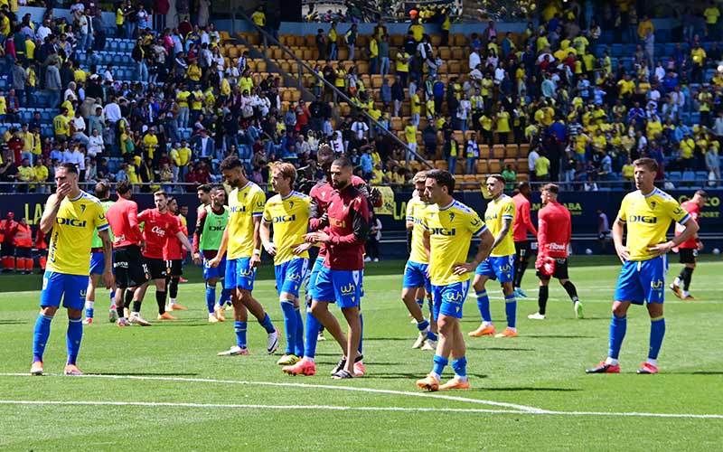 La angustia derrota al Cádiz