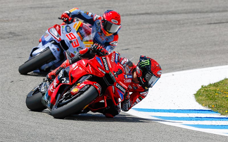 Un Gran Premio de Jerez “espectacular”, con unos 300.000 asistentes al circuito, victorias de Bagnaia, Aldeguer y Veijer, y Márquez en el podio
