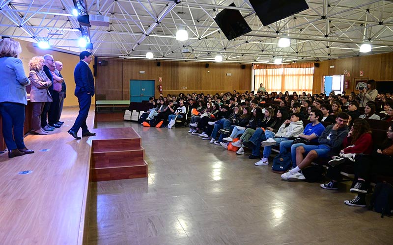 La Olimpiada de Lenguas Clásicas de la Universidad de Cádiz, más viva que nunca