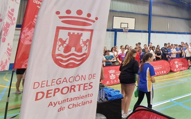 Queda desierta la licitación de los servicios deportivos municipales en Chiclana; se promete elaborar un nuevo pliego “más competitivo”