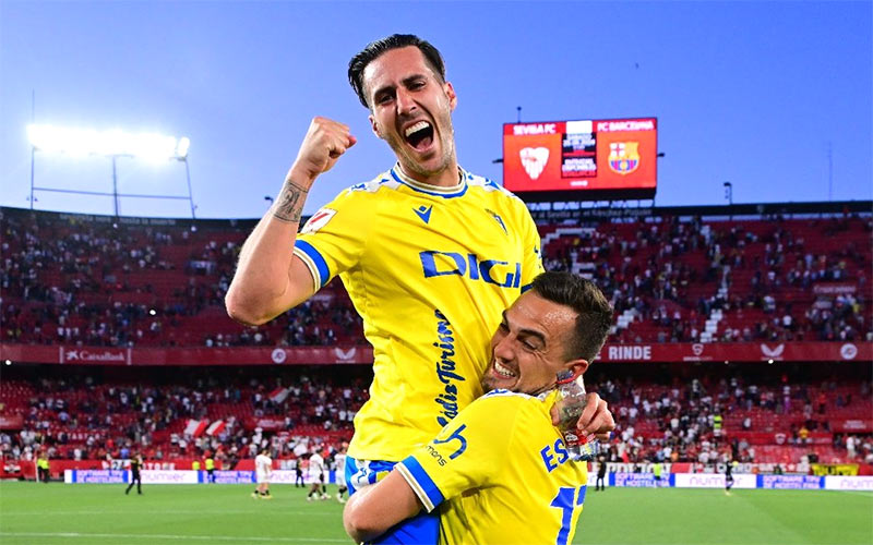 Ni el VAR impide la victoria de un Cádiz que perdona demasiado en un Pizjuán ‘amigo’