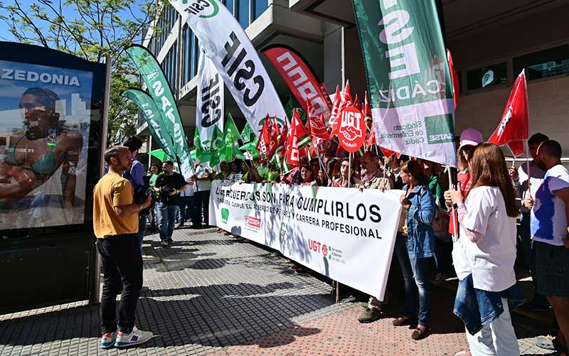 “No vamos a permitir que la consejería de Salud siga jugando con los profesionales de la sanidad”