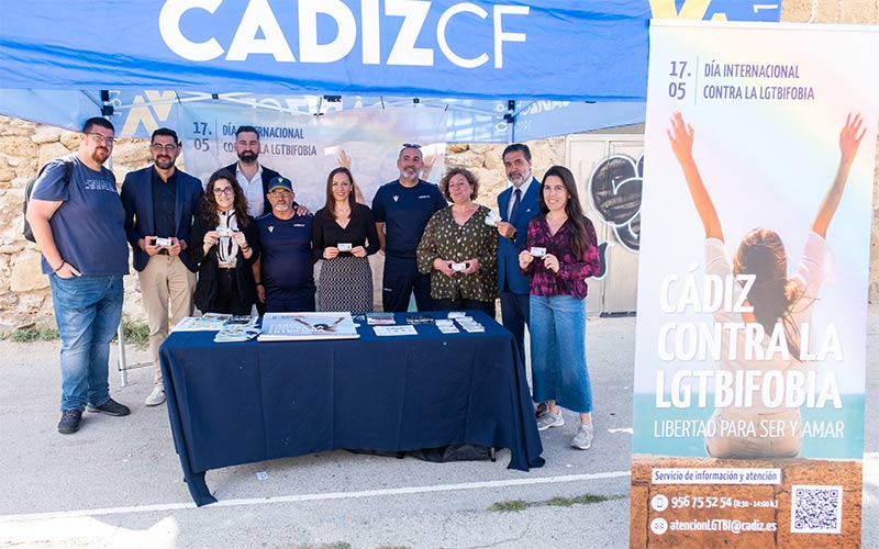Puntos Arcoíris ‘entran’ en los institutos de Cádiz