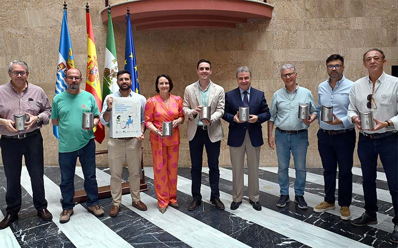 Se repartirán ‘cubiletes’ entre bares de Jerez para minimizar la basura junto a las terrazas