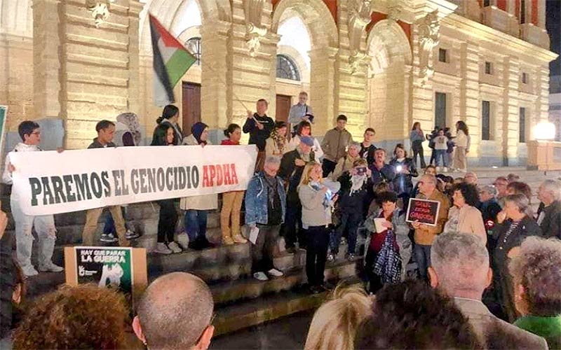 La Diputación cancela la ayuda a la Apdha para su sede en San Fernando y el Ayuntamiento, tras una primera reacción “alentadora”, ni responde