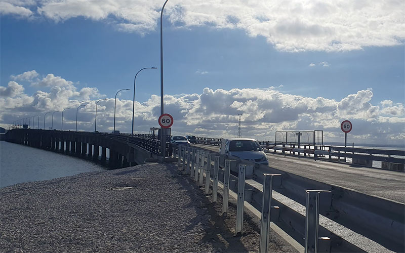 El puente Carranza reabre un mes antes de lo previsto tras someterse a obras de urgencia