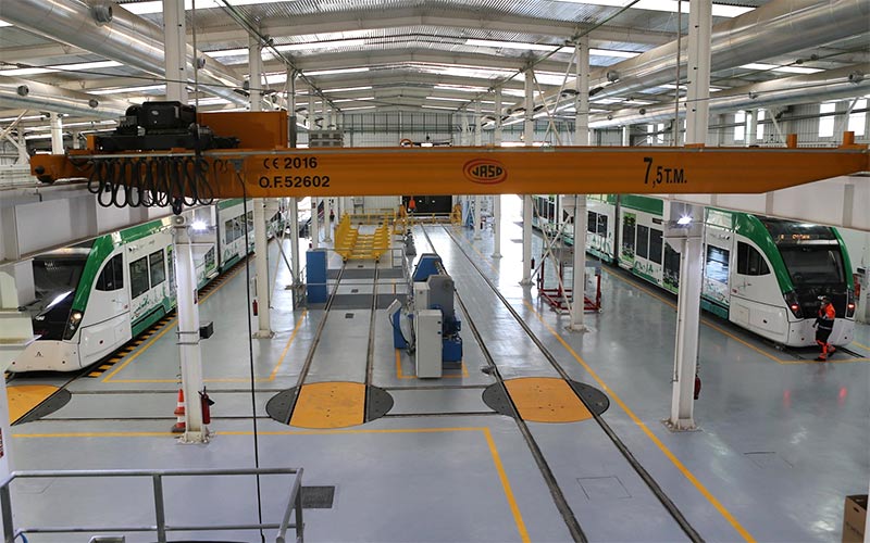 Trabajadores de la empresa encargada del mantenimiento del Trambahía convocan huelga