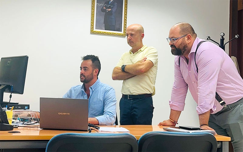 “Es insultante que Bello afirme que estamos de acuerdo con la situación precaria de un servicio de socorrismo que pone en riesgo a los bañistas”