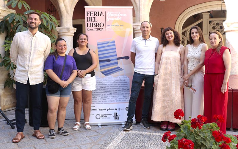 Rota adelanta y amplía su Feria del Libro