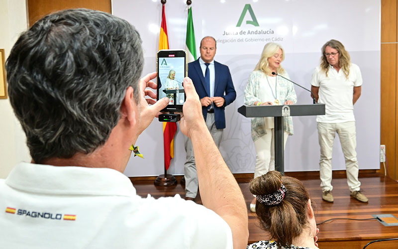 El Parque Natural Bahía de Cádiz renueva sus planes dos décadas después, buscando favorecer “negocios sostenibles en las salinas”