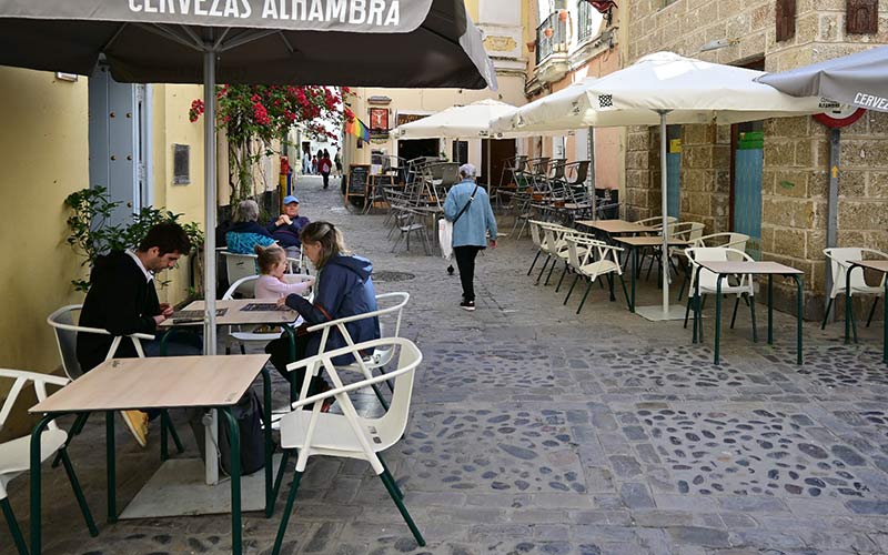 17.700 parados menos y 31.200 ocupados más; la “buena” EPA del segundo trimestre para Cádiz