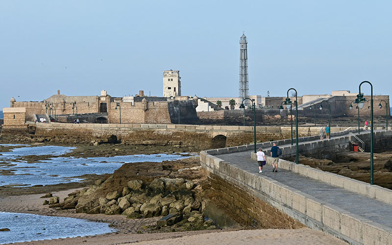 El Castillo de San Sebastián se reabrirá seis años después a visitas durante lo que queda de verano