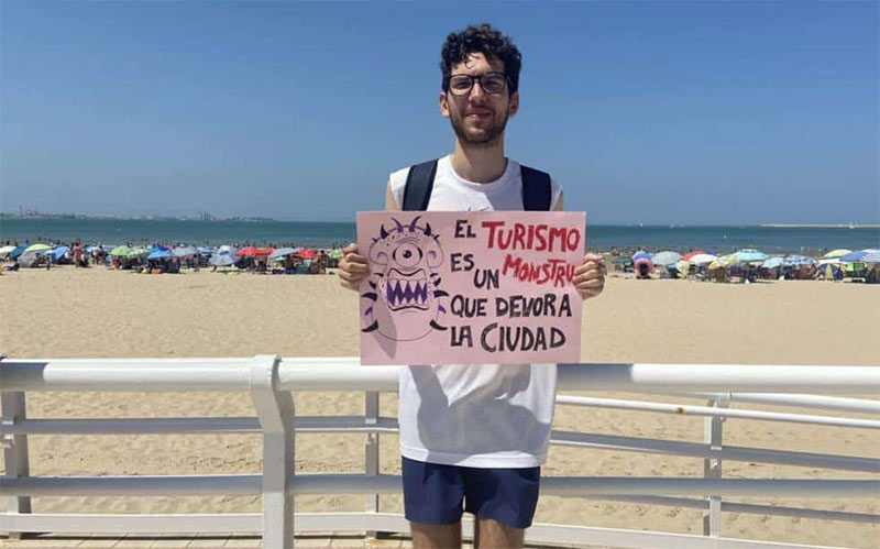 Una protesta en Valdelagrana denuncia los “impactos” de la turistificación en las playas