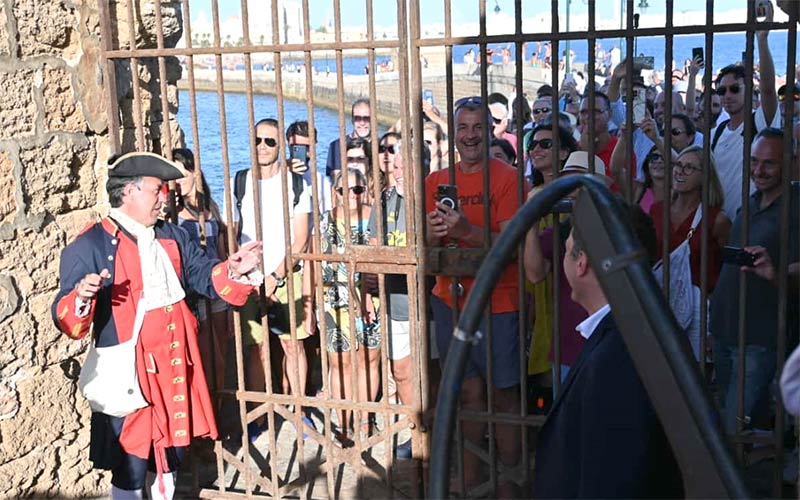 El Castillo de San Sebastián reabre sus puertas hasta octubre sin uso concreto ni futuro aclarado