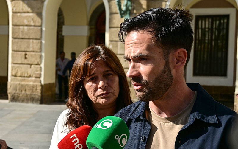 AIG entra en el nuevo curso persistiendo en la “falta de gestión absoluta” del alcalde gaditano