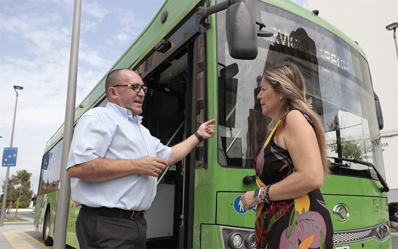 Operativa una aplicación móvil que pretende ser útil para el usuario del autobús urbano en Rota