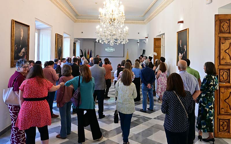La UCA estrena su Galería de Rectores