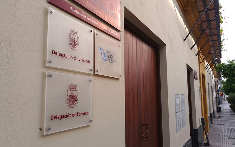 El Ayuntamiento pretende la compra de solares sin uso y fincas ruinosas en el centro de Chiclana para la construcción de más viviendas sociales