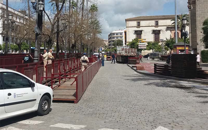 La alerta naranja por lluvias aplaza en Jerez la “histórica y excepcional” Magna Mariana