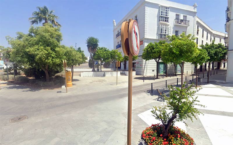 La reordenación de la plaza de España chiclanera busca darle “vida” a un espacio “casi olvidado”
