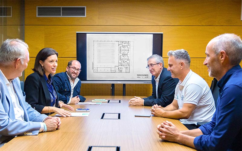 La redacción del proyecto de la futura piscina de Constitución va camino de su licitación horas después de que AxSí pregunte por esta promesa