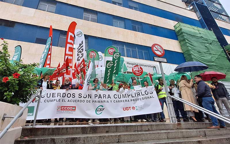 Nueva concentración en Cádiz de profesionales del SAS frente a la falta de cumplimiento de los acuerdos y además contra los recortes salariales