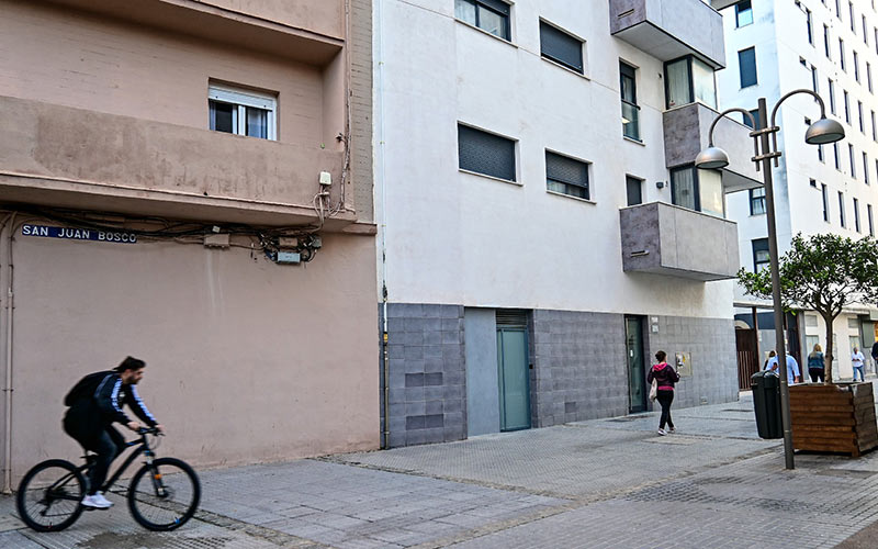 AIG acusa al PP de poner a Procasa en “modo asustaviejas”; Sanjuán replica que “ninguna familia de San Juan Bosco se quedará sin casa”