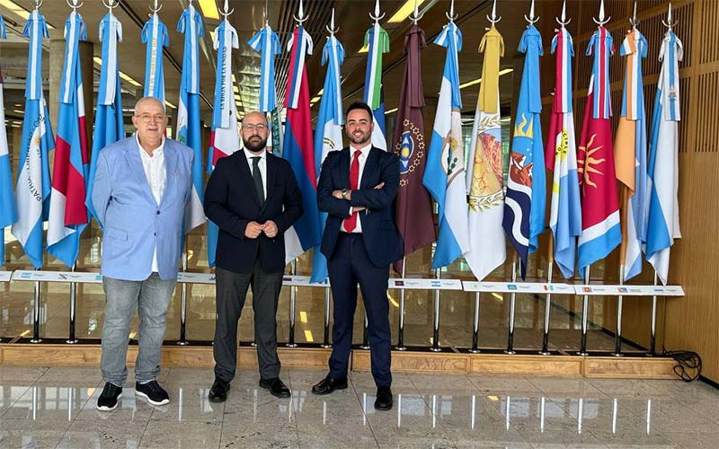 Exigen toda la información y explicaciones “para entender qué es lo que ha ido a hacer el alcalde de El Puerto y su acompañantes a Argentina”