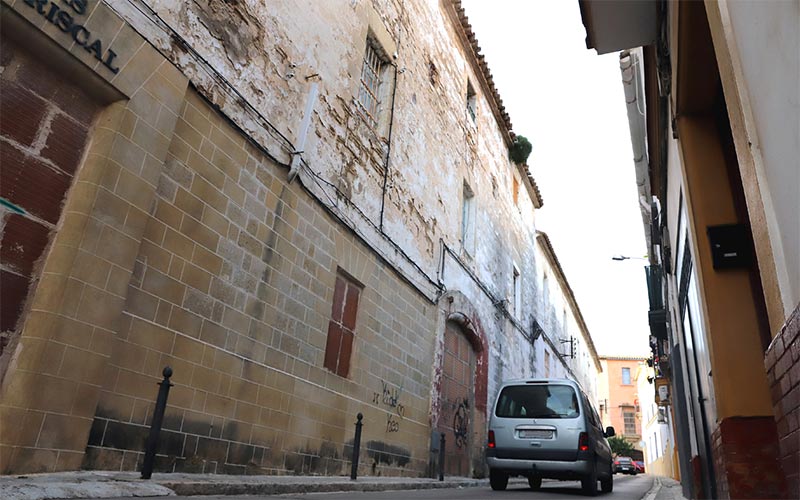 A la venta forzosa en Jerez una bodega-granero del siglo XVIII “con capacidad para 50 viviendas”