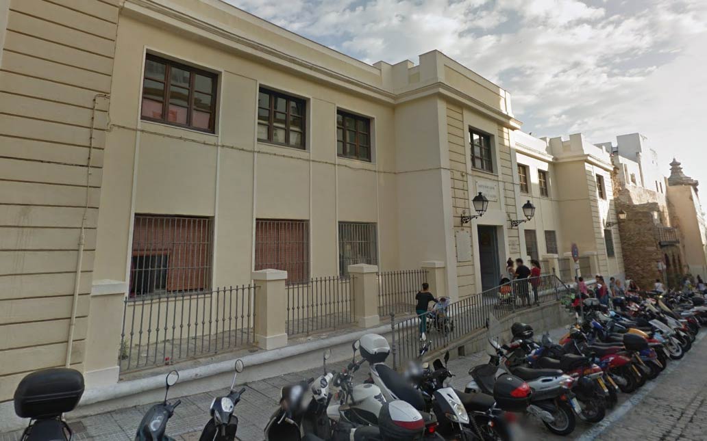 La guardería municipal de Cádiz, sus niños y plantilla, “víctimas del plan privatizador del PP”