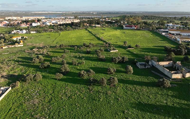 El Consistorio isleño licita otra vez la obra del estadio de atletismo, elevando el presupuesto
