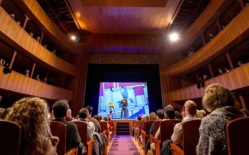 Una docena de espectáculos musicales, de teatro, magia, flamenco y talento local, en la temporada de invierno del Teatro de Las Cortes