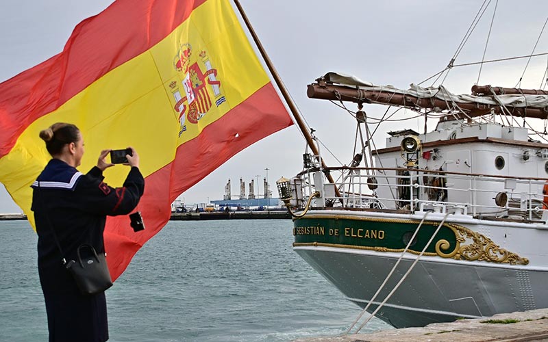 Cádiz se prepara para una nueva ‘despedida’ de Elcano, en esta ocasión con heredera a bordo
