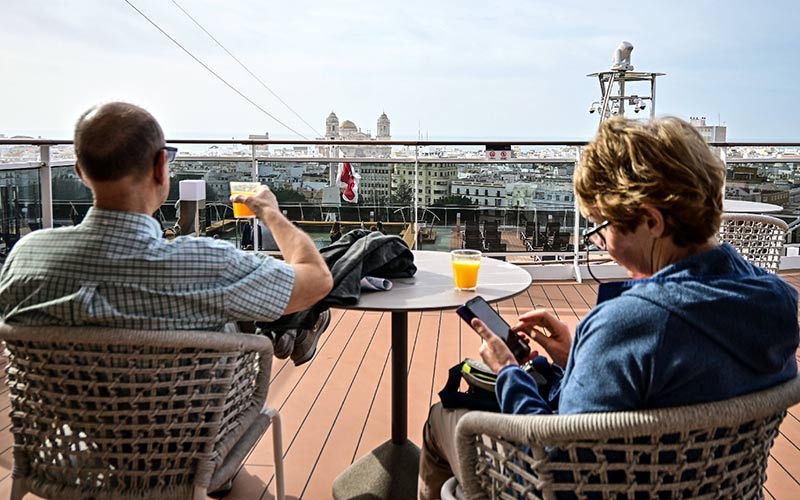 Menos cruceros en Cádiz a lo largo de 2024 pero récord de cruceristas; su impacto económico en el entorno se estima en alrededor de 28 millones