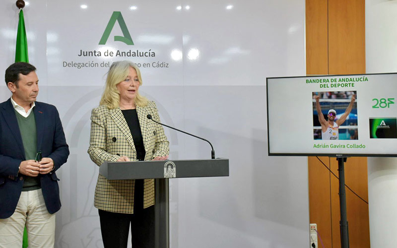 Laura Gallego, Adrián Gavira, Rafael Martín, la Banda del Rosario y el INiBICA entre las diez Banderas de Andalucía 2025 en la provincia